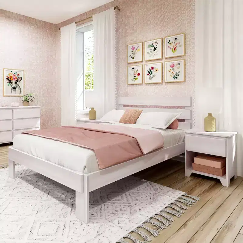 Farmhouse Queen Slat Bed