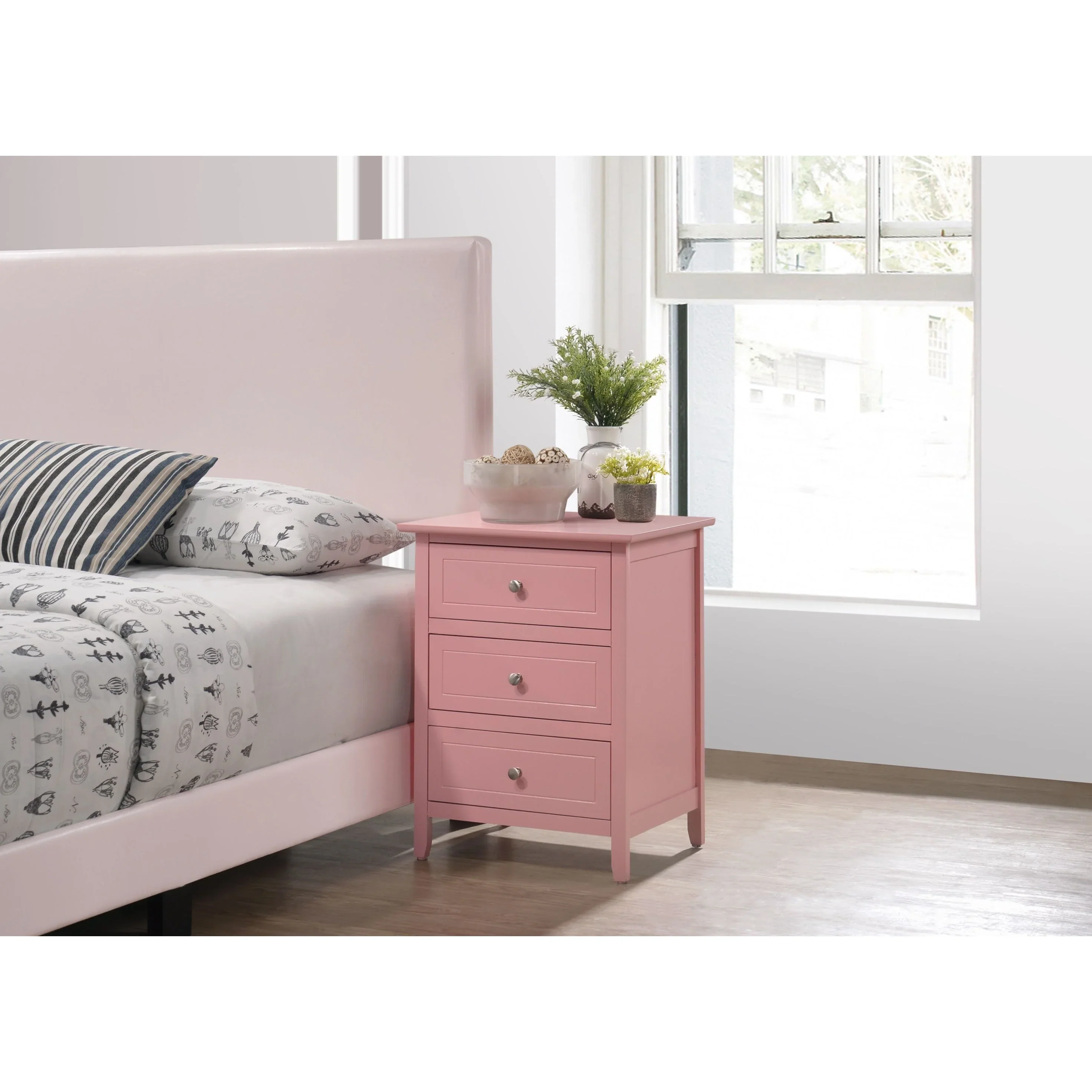 Daniel 3-drawer Transitional Wooden Nightstand