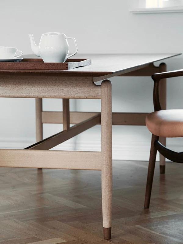 Kaufmann Table - Desk