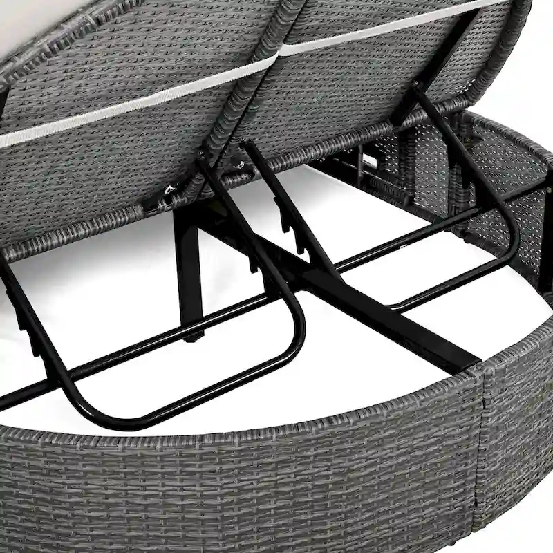Patio 2-Person Daybed with Cushions and Pillows